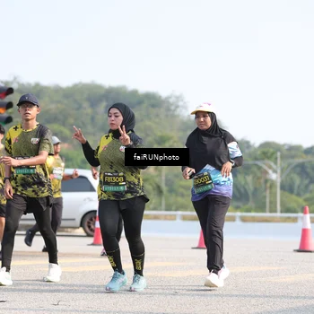 Runner Photo 6613953