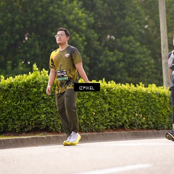 Runner Photo 6614001
