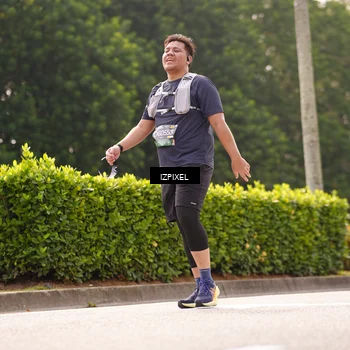 Runner Photo 6614003