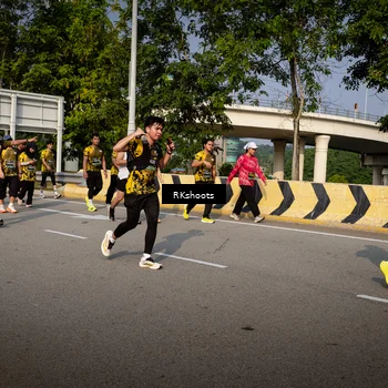 Runner Photo 6614013