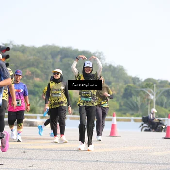 Runner Photo 6614102