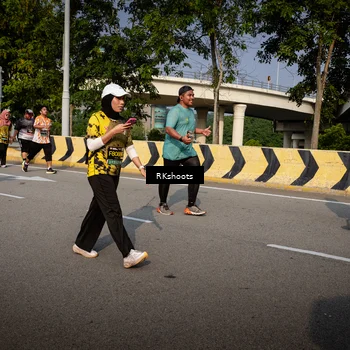 Runner Photo 6614132