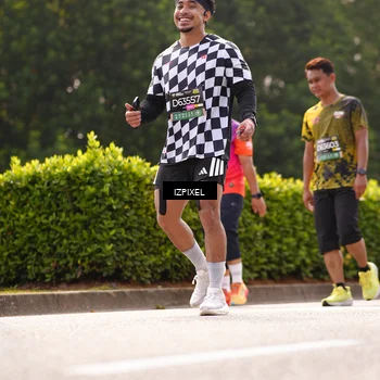 Runner Photo 6614138