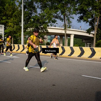 Runner Photo 6614150