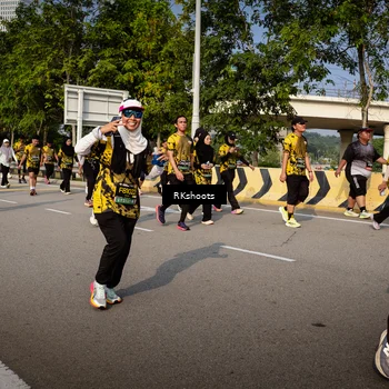 Runner Photo 6614172