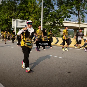 Runner Photo 6614175