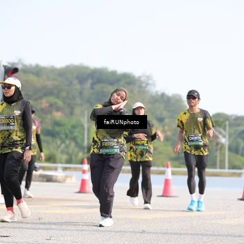 Runner Photo 6614181