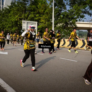 Runner Photo 6614221