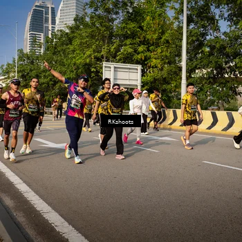 Runner Photo 6614255