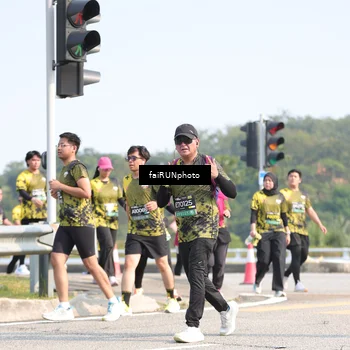 Runner Photo 6614265