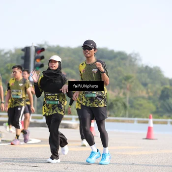 Runner Photo 6614266