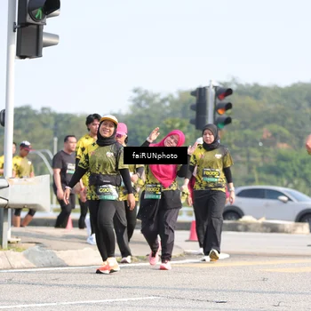 Runner Photo 6614267