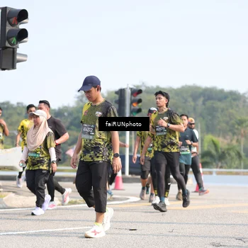 Runner Photo 6614328