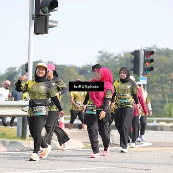 Runner Photo 6614369
