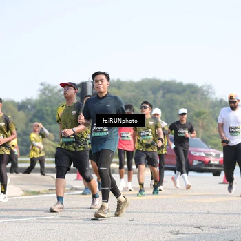 Runner Photo 6614387