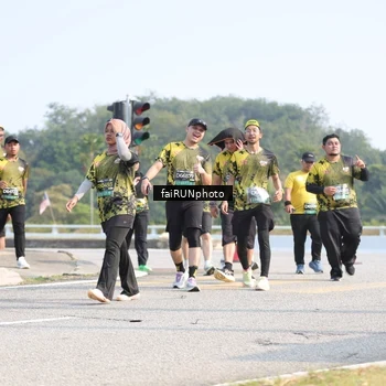 Runner Photo 6614447