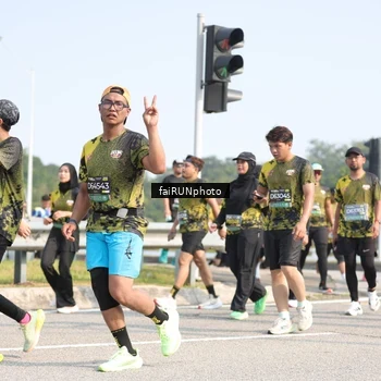 Runner Photo 6614550