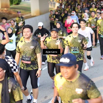 Runner Photo 6614592