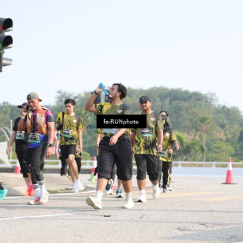 Runner Photo 6614602