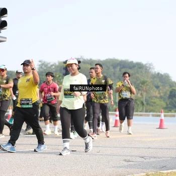 Runner Photo 6614628