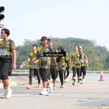 Runner Photo 6614629