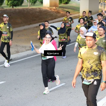 Runner Photo 6614678