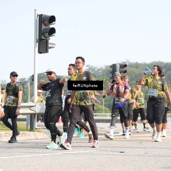 Runner Photo 6614686