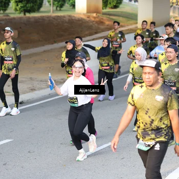 Runner Photo 6614696