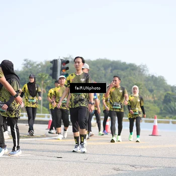 Runner Photo 6614702