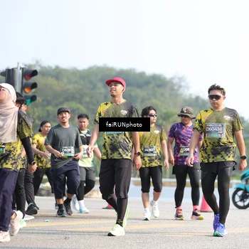 Runner Photo 6614715