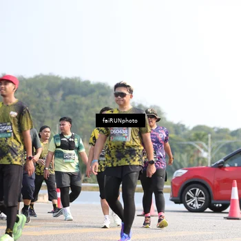 Runner Photo 6614743