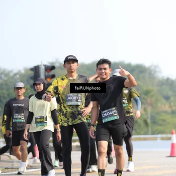 Runner Photo 6614788