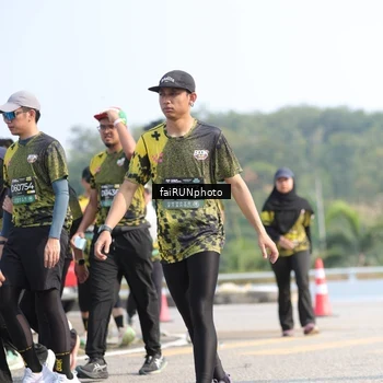 Runner Photo 6614789