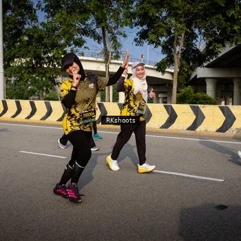 Runner Photo 6614813