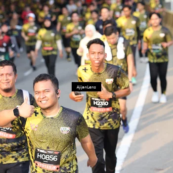 Runner Photo 6614826