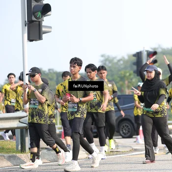 Runner Photo 6614828