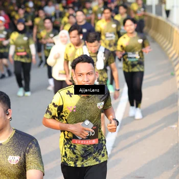 Runner Photo 6614845