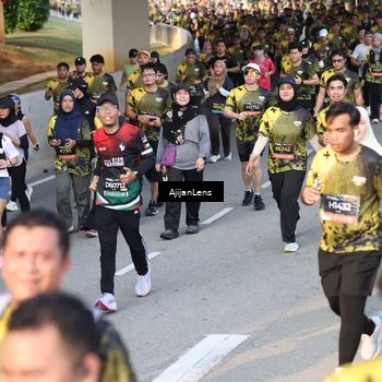 Runner Photo 6614867