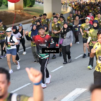 Runner Photo 6614881