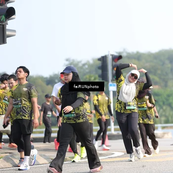 Runner Photo 6614895