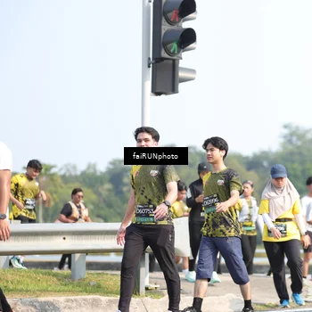 Runner Photo 6614927