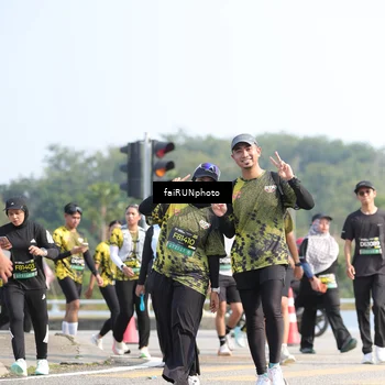 Runner Photo 6614972
