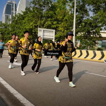 Runner Photo 6615017