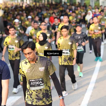 Runner Photo 6615027