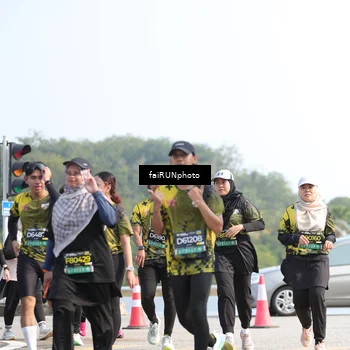 Runner Photo 6615033