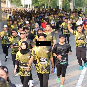 Runner Photo 6615064