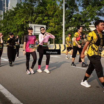 Runner Photo 6615074
