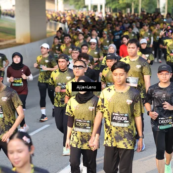 Runner Photo 6615077