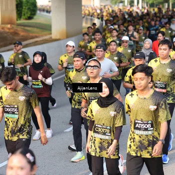 Runner Photo 6615088