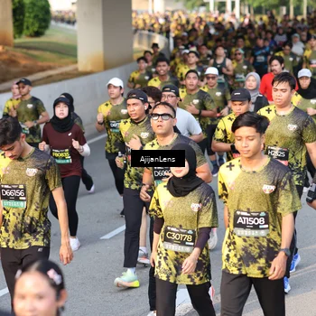 Runner Photo 6615090